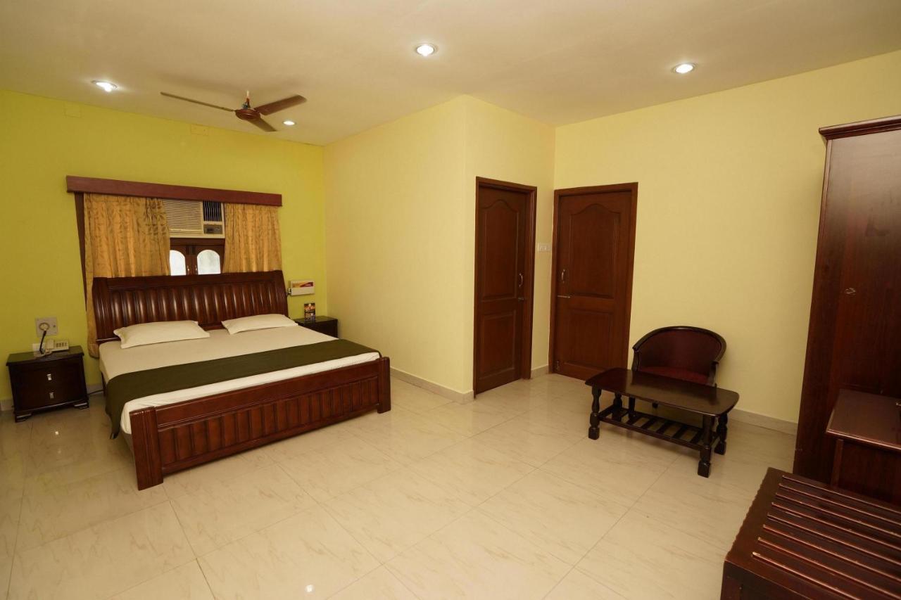 Lloyds Serviced Apartments,Krishna Street,T Nagar Chennai Eksteriør bilde