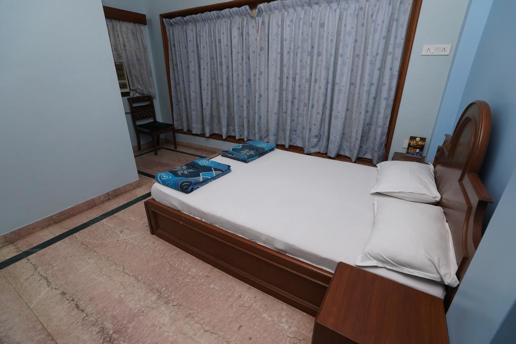 Lloyds Serviced Apartments,Krishna Street,T Nagar Chennai Eksteriør bilde